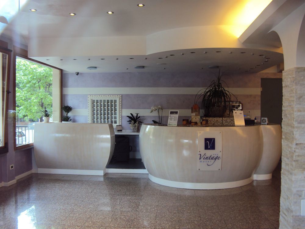 Vintage Hotel มอนเตกาตินี แตร์เม ภายนอก รูปภาพ